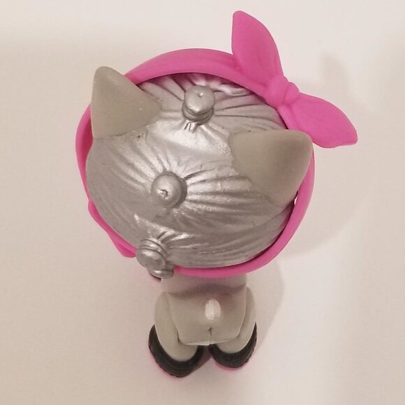 L.O.L. Surprise! Fluffy Pets Purrs Winter Disco Glitter Snow BB, EUC - Picture 5 of 16